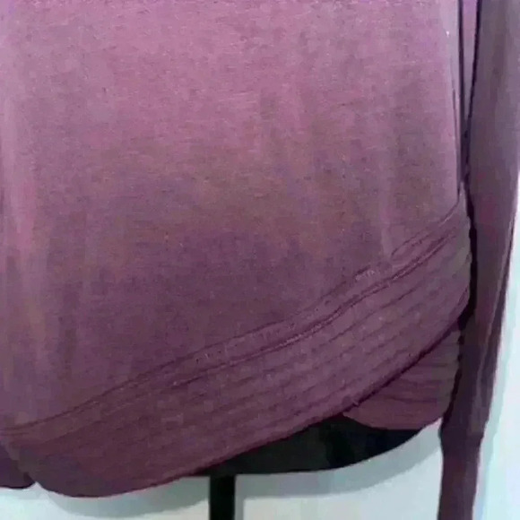 Athleta Long‎ Sleeve Active Top - Picture 2 of 4